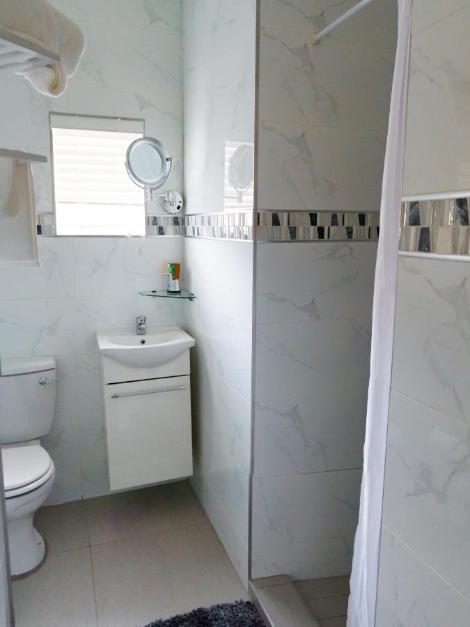 Mi Vida Guesthouse Klerksdorp Bagian luar foto