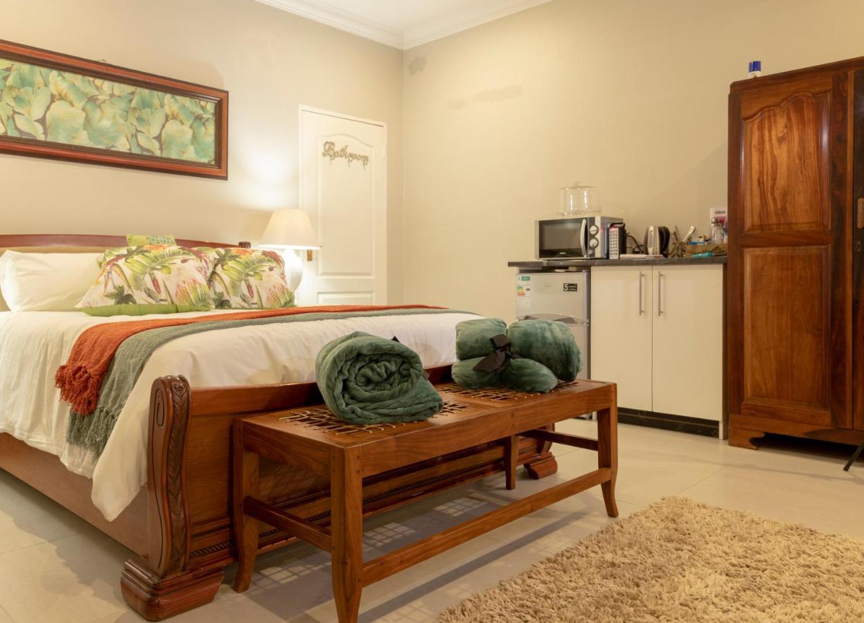 Mi Vida Guesthouse Klerksdorp Bagian luar foto