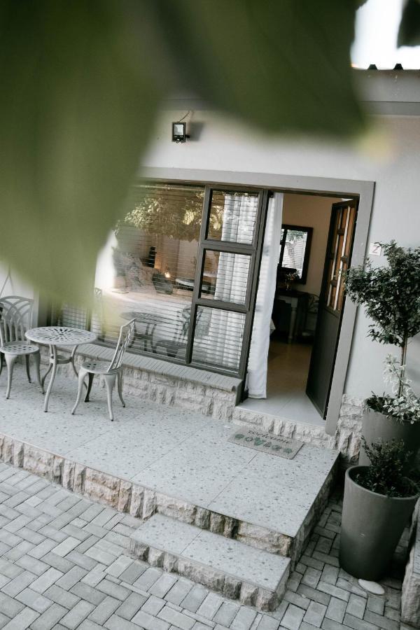Mi Vida Guesthouse Klerksdorp Bagian luar foto