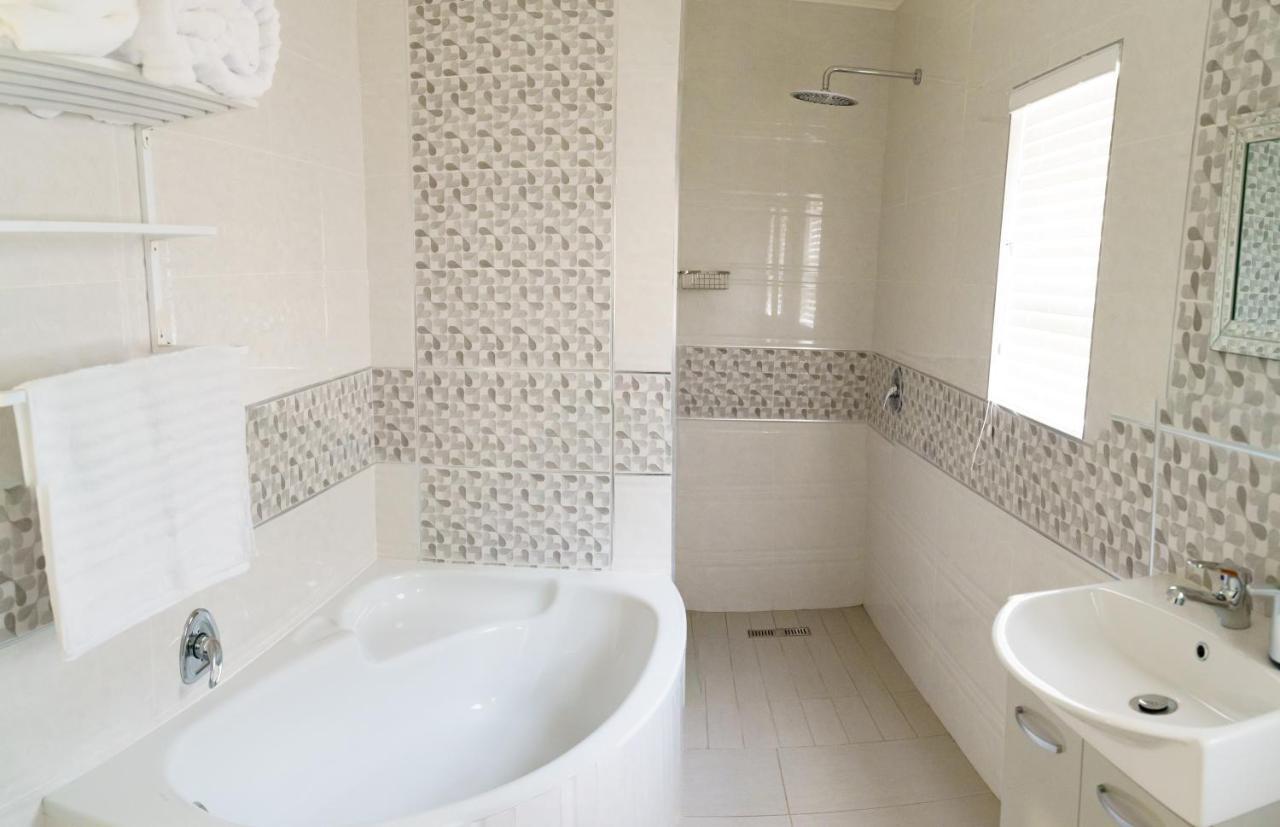 Mi Vida Guesthouse Klerksdorp Bagian luar foto