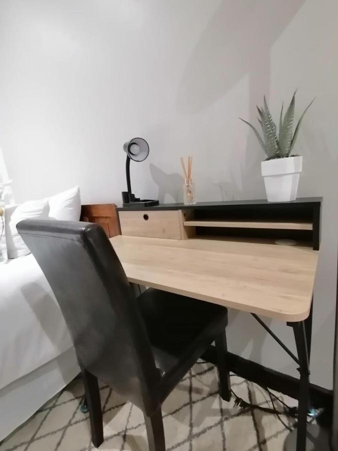 Mi Vida Guesthouse Klerksdorp Bagian luar foto
