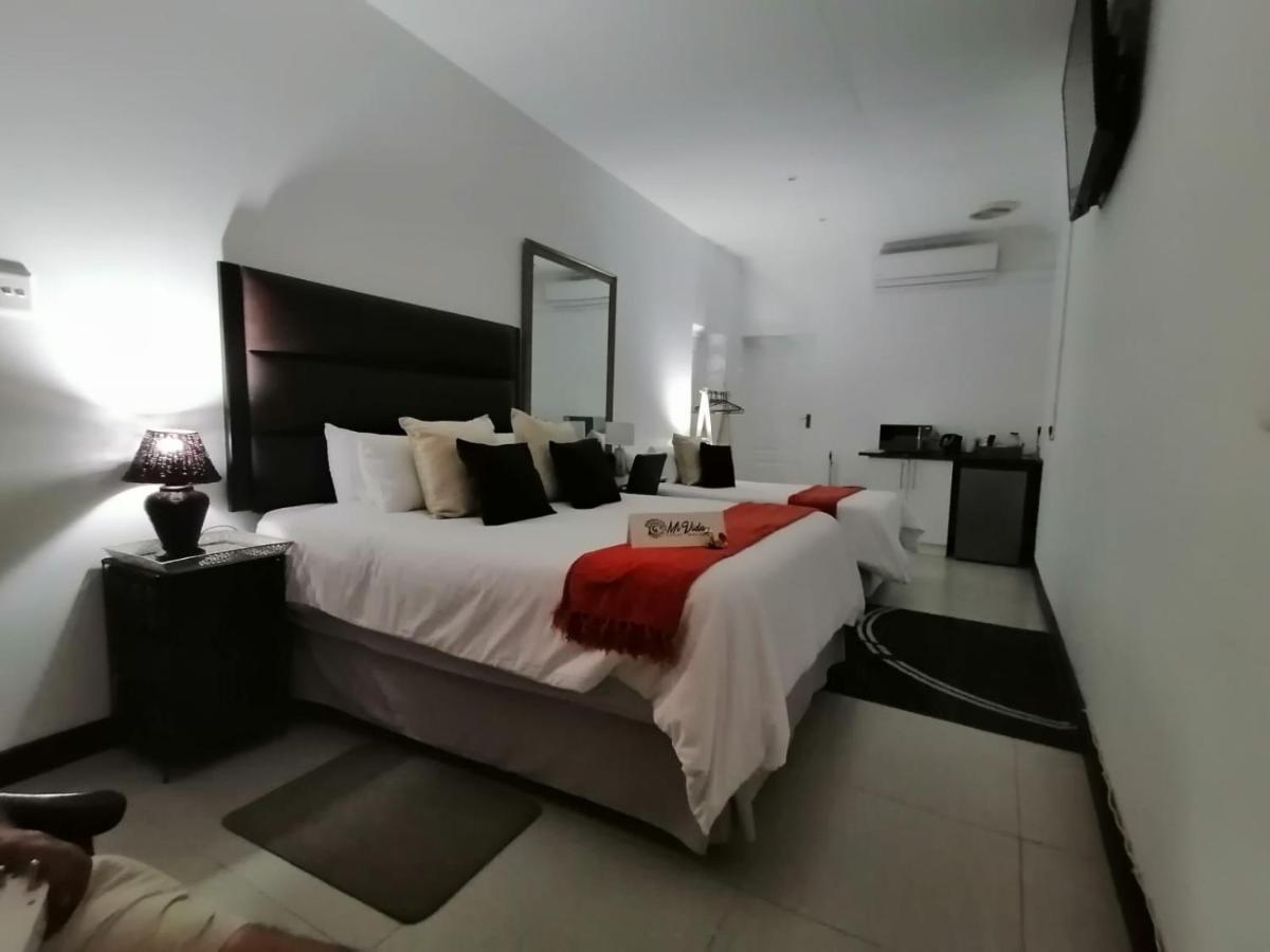 Mi Vida Guesthouse Klerksdorp Bagian luar foto
