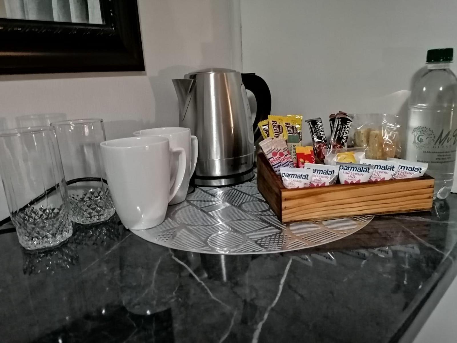 Mi Vida Guesthouse Klerksdorp Bagian luar foto